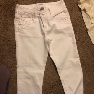 White Jeans Capris